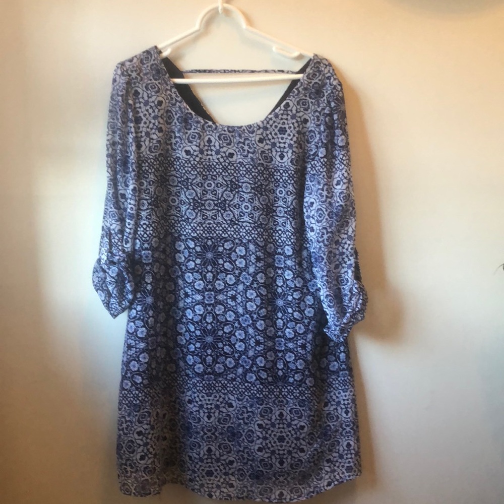 blue patterned dress